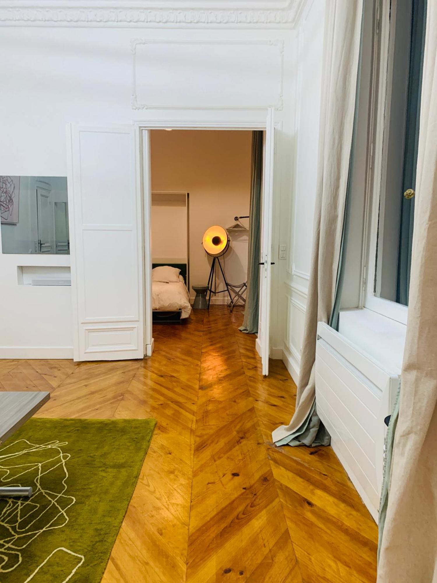 2 Bedrooms - Paris Centre - Champs Elysees Eksteriør billede